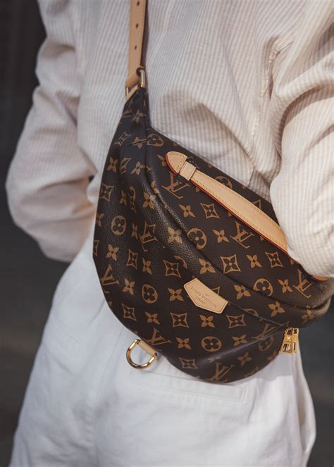 louis vuitton belt bag womens|louis vuitton waist belt bag.